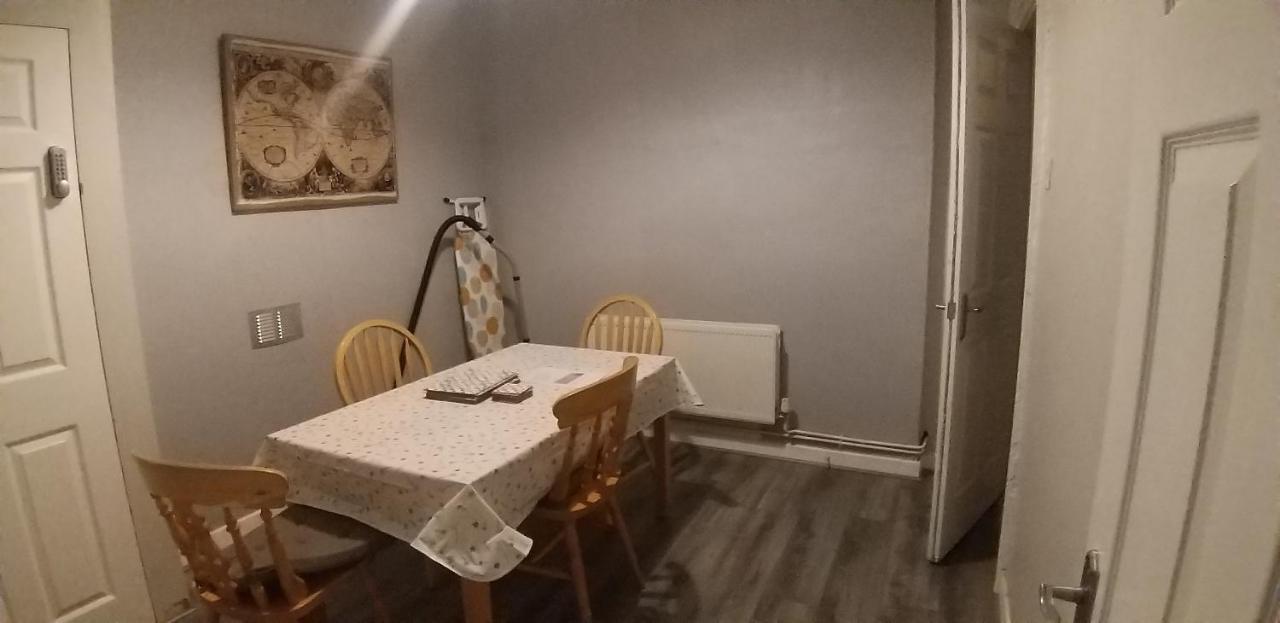 St. James Street Townhouse بلفاست المظهر الخارجي الصورة